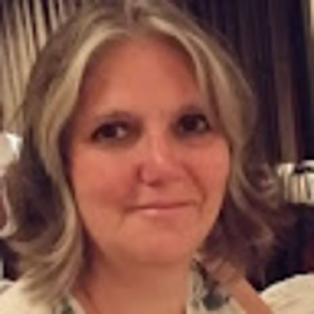 Meet your Posher, Monica